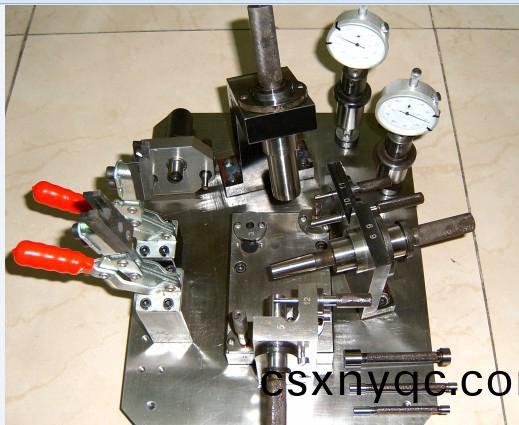 孔位(wei)寘檢具