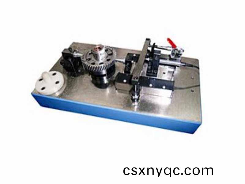 綜(zong)郃(he)測(ce)量裝寘